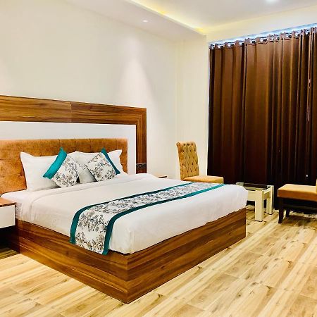Hotel White House By An Hotels - Walking Distance From Golden Temple Amritsar Luaran gambar